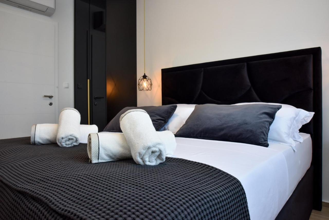 Luxury Apartments La Perla บาร์บินเย ภายนอก รูปภาพ