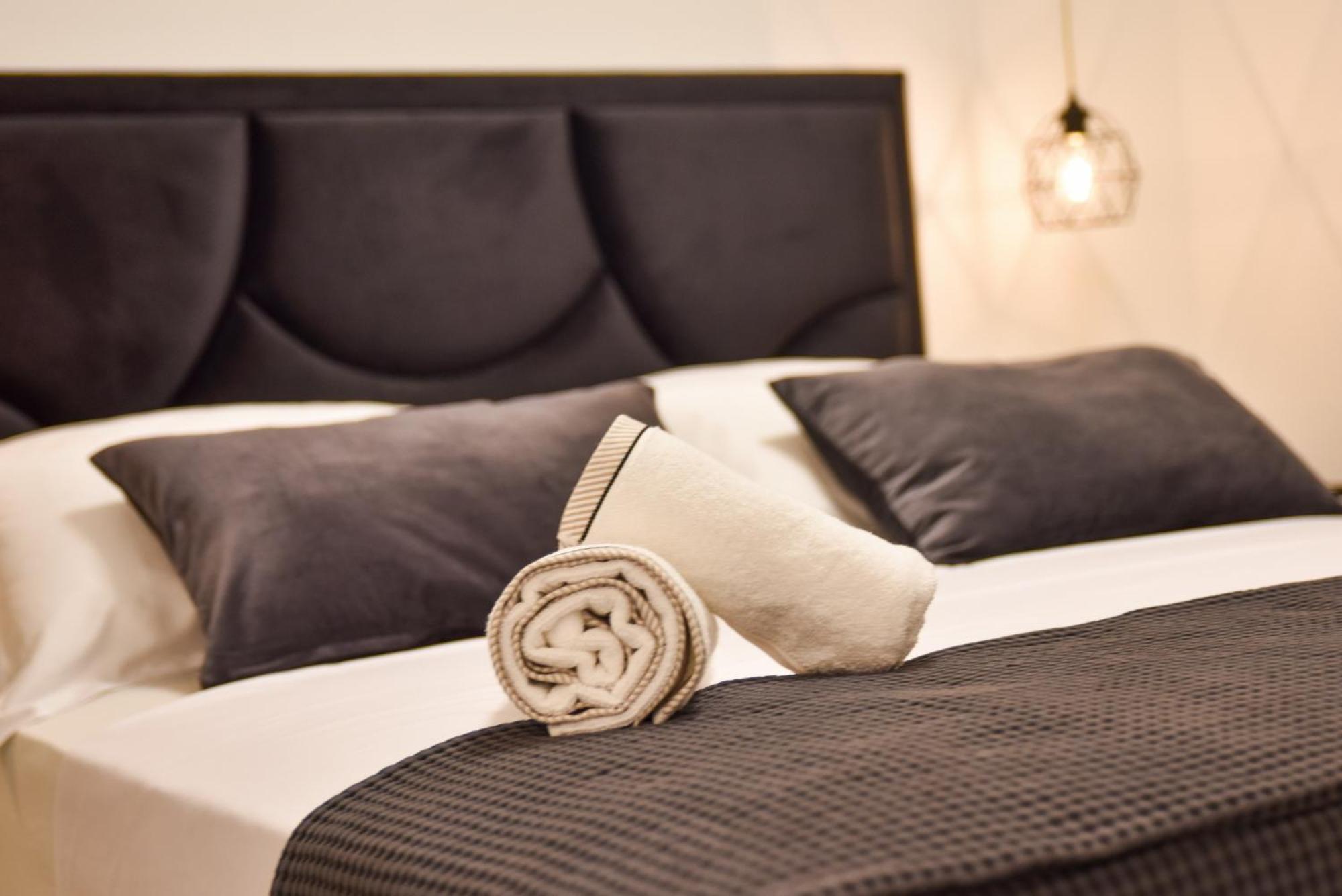 Luxury Apartments La Perla บาร์บินเย ห้อง รูปภาพ