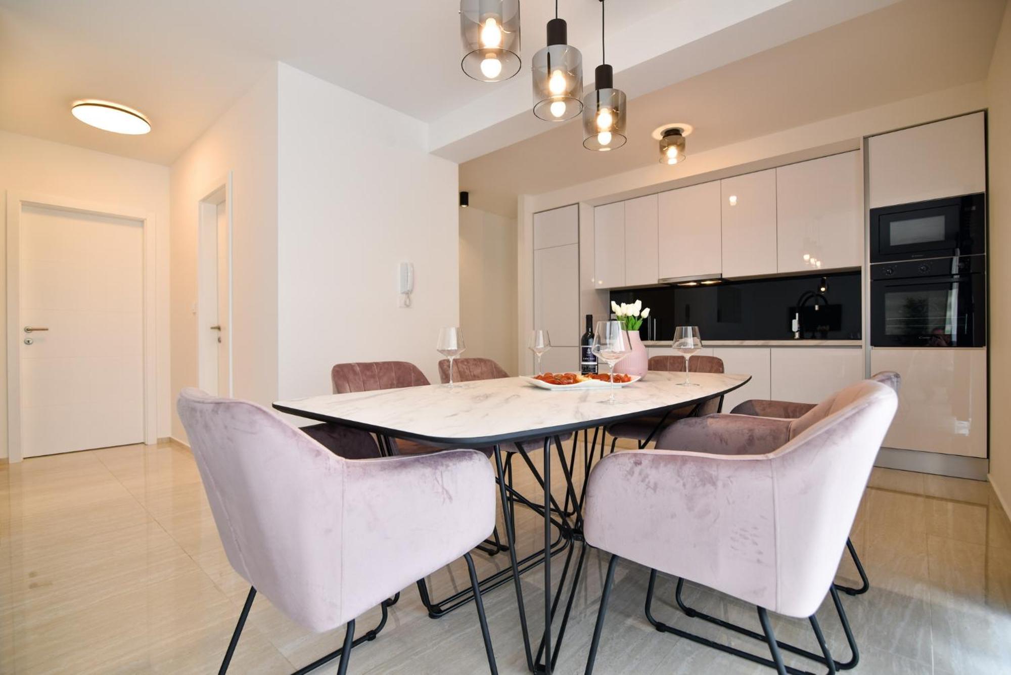 Luxury Apartments La Perla บาร์บินเย ห้อง รูปภาพ