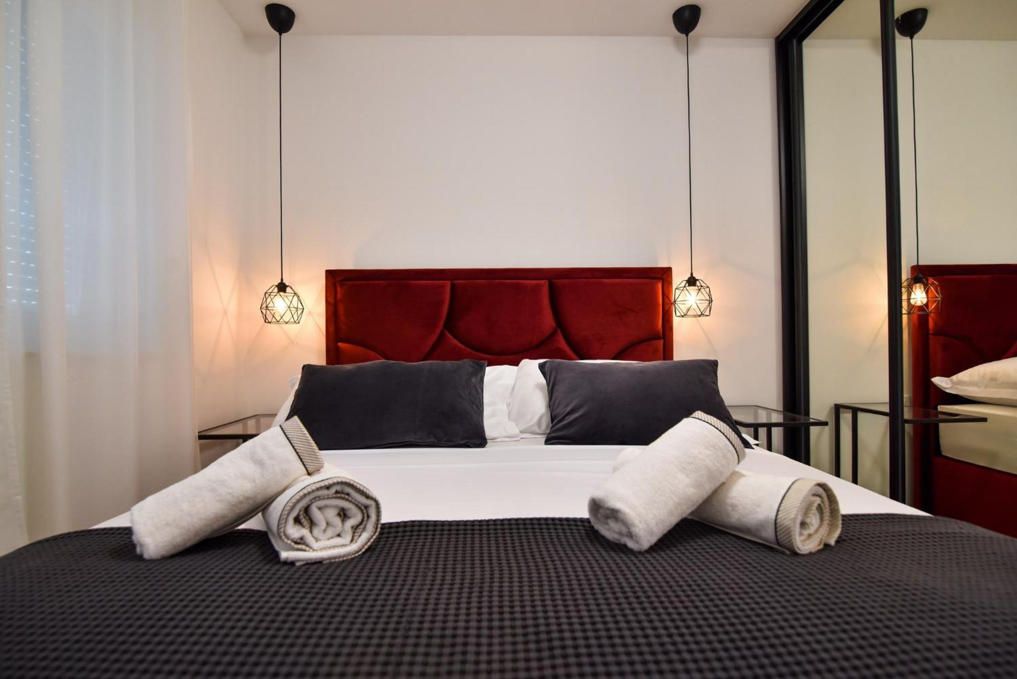 Luxury Apartments La Perla บาร์บินเย ห้อง รูปภาพ