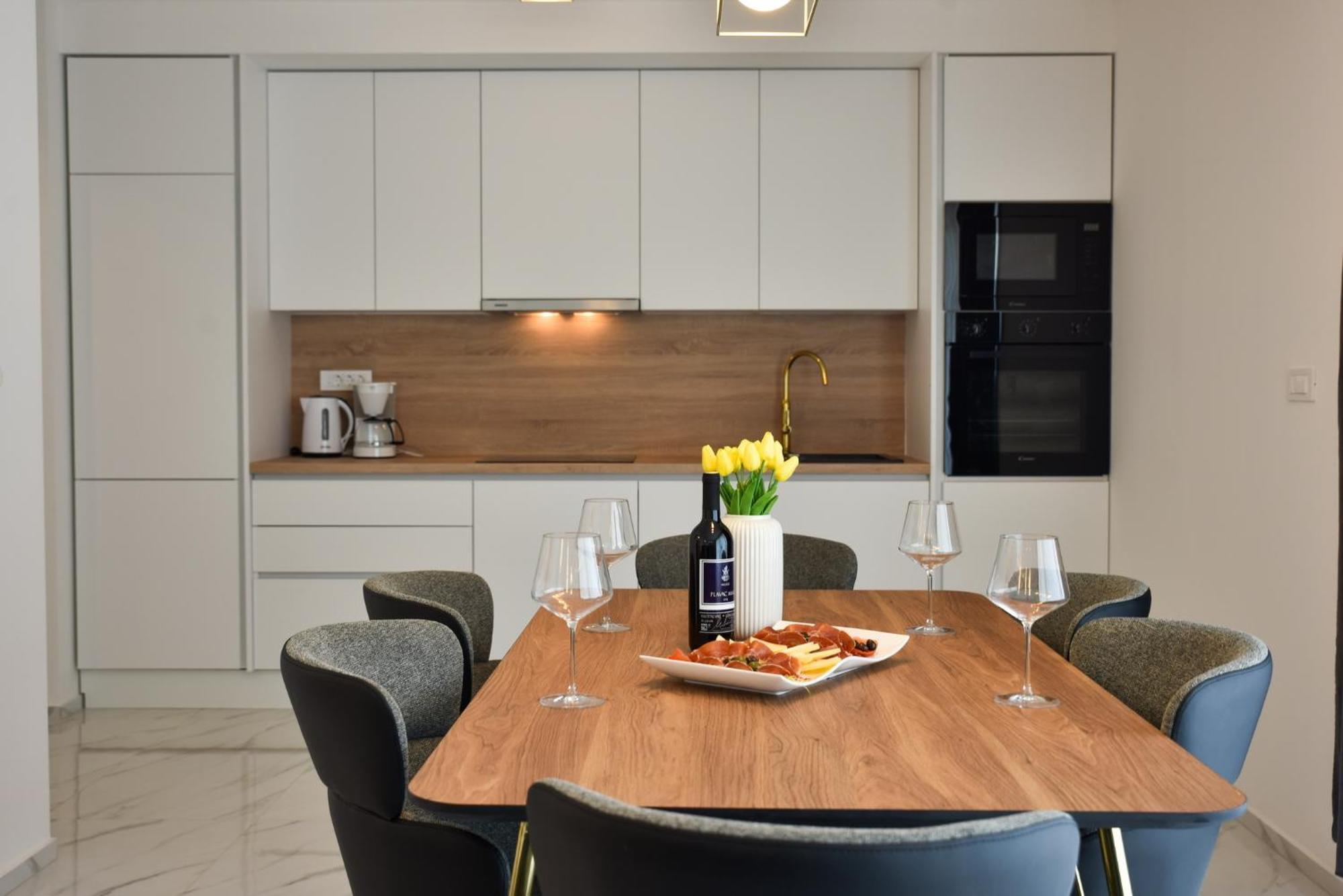 Luxury Apartments La Perla บาร์บินเย ห้อง รูปภาพ