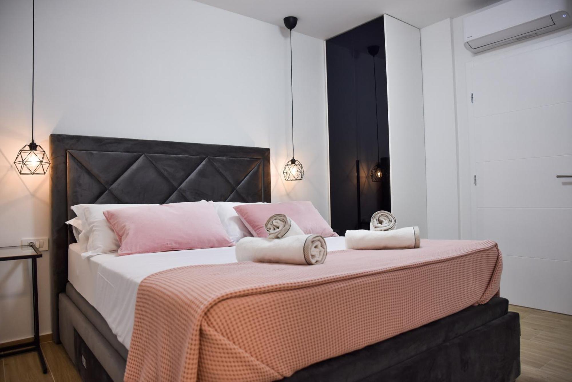Luxury Apartments La Perla บาร์บินเย ห้อง รูปภาพ
